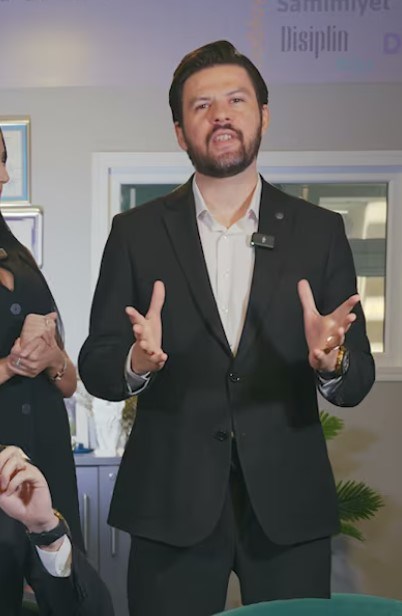 Çince, İngilizce, Fransızca, Arapça dillerinde de hizmet vermeye başlıyoruz.